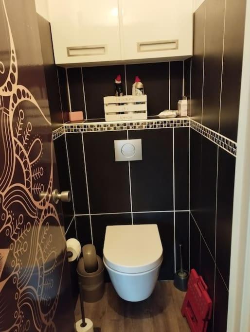 Charmant Appartement 3 Pieces Мандельє-ла-Напуль Екстер'єр фото