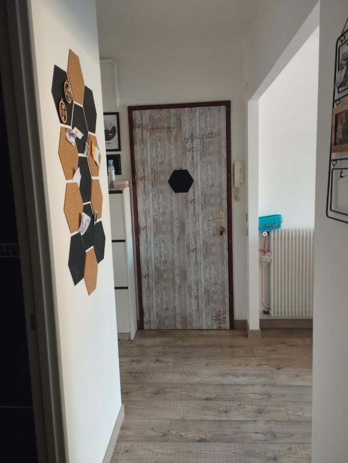 Charmant Appartement 3 Pieces Мандельє-ла-Напуль Екстер'єр фото