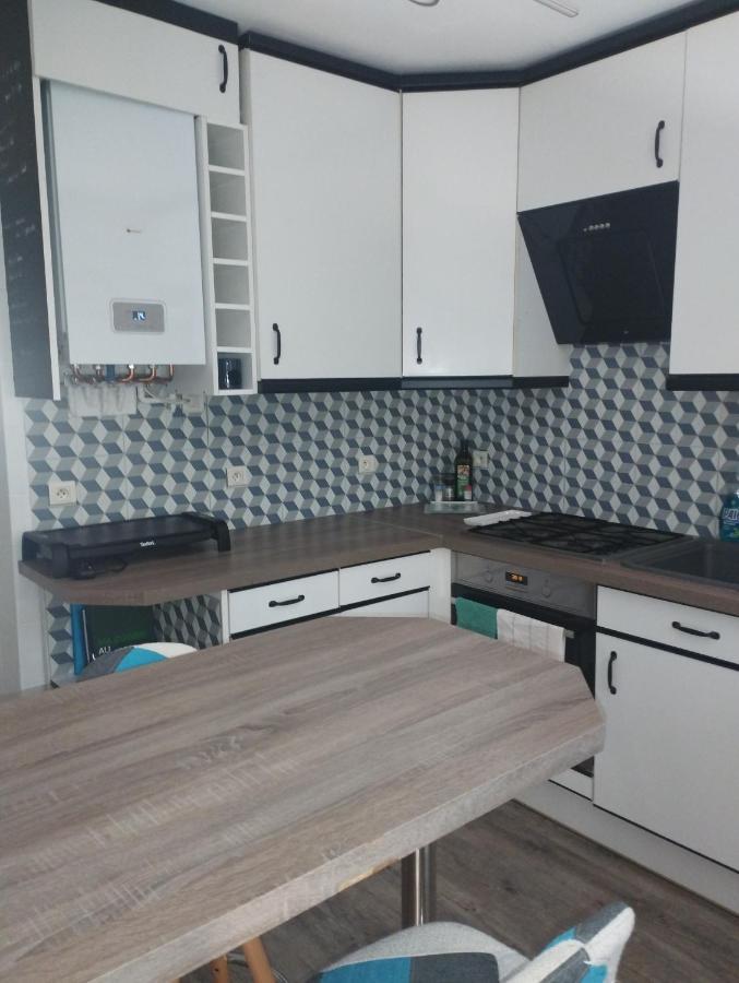 Charmant Appartement 3 Pieces Мандельє-ла-Напуль Екстер'єр фото