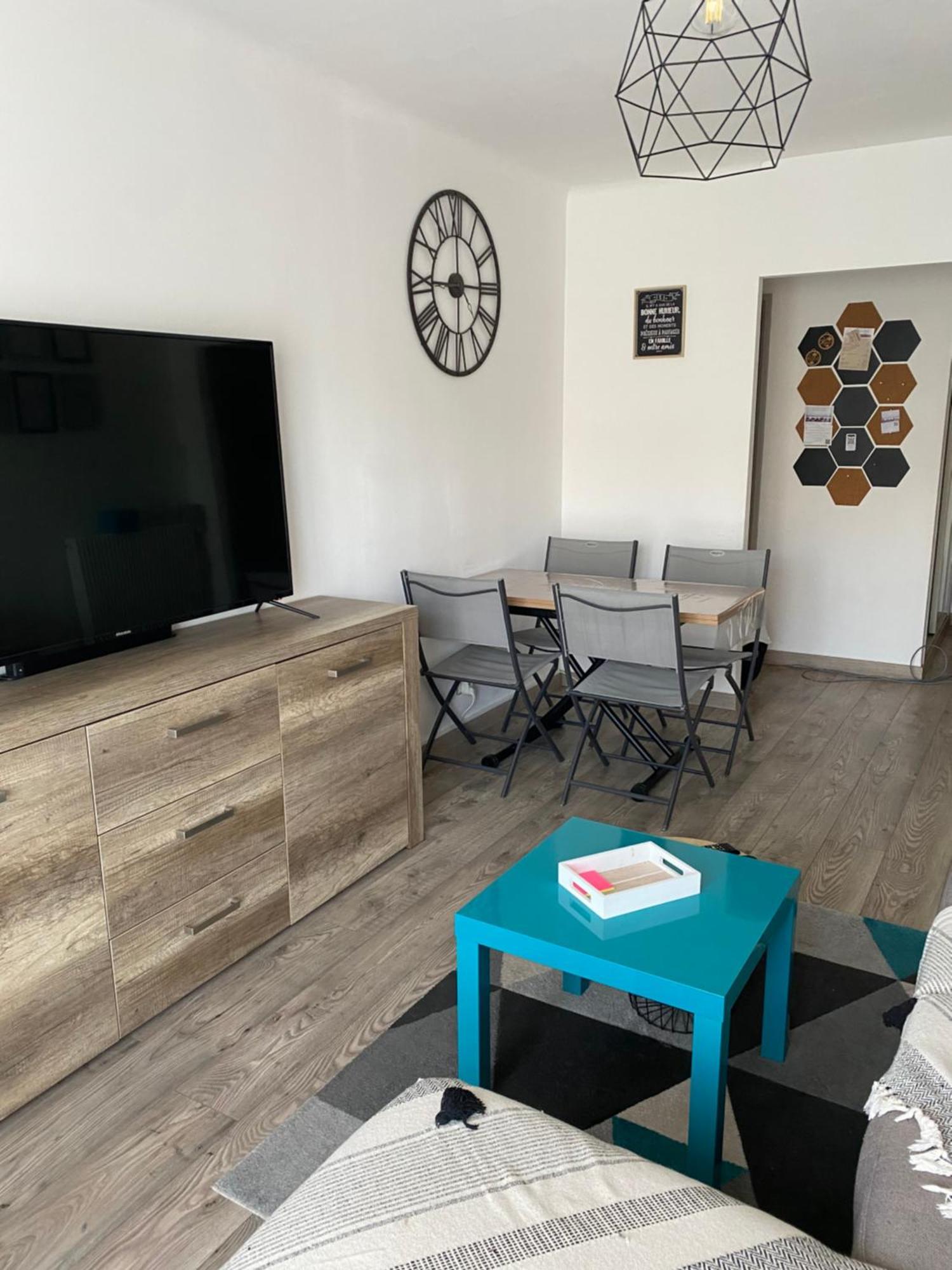 Charmant Appartement 3 Pieces Мандельє-ла-Напуль Екстер'єр фото